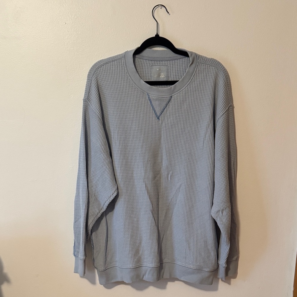 Aerie Women's Light Gray Crewneck Sweater